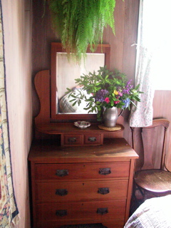 bedroom dresser